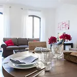 Sevilla Luxury Rentals - Alcazar